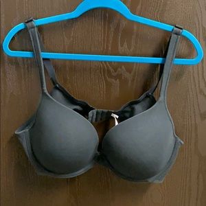 Cacique Plunge Bra 44C
